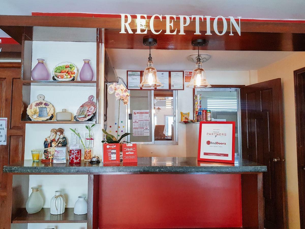 Reddoorz @ Caimito Drive Dampas Ξενοδοχείο Ταγκμπιλαράν Εξωτερικό φωτογραφία